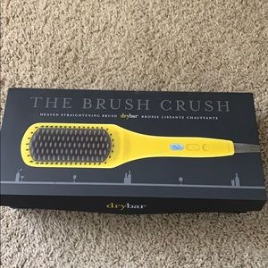 Drybar The Brush Crush